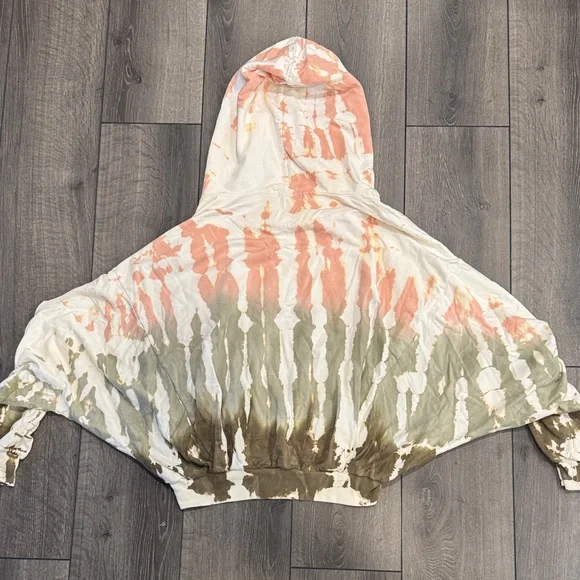 Young Fabulous & Broke Peach and Cream Top - Picture 4 of 5